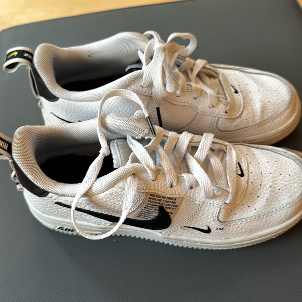 Nike air force boys